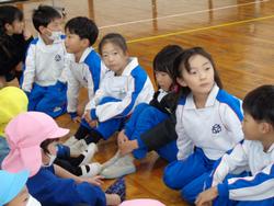 1年生幼稚園を招いてお祭り