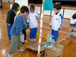 1年生幼稚園を招いてお祭り