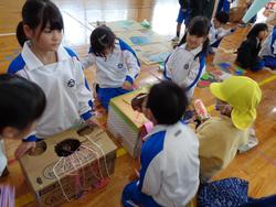 1年生幼稚園を招いてお祭り