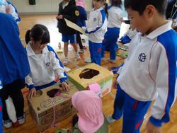 1年生幼稚園を招いてお祭り