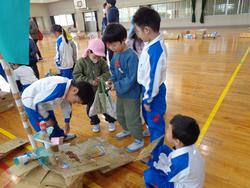 1年生幼稚園を招いてお祭り