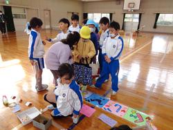 1年生幼稚園を招いてお祭り