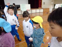 1年生幼稚園を招待してのお祭り