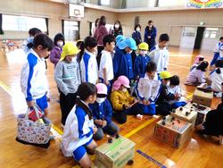 1年生幼稚園を招待してのお祭り