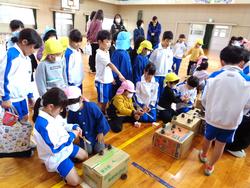 1年生幼稚園を招待してのお祭り