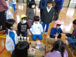 1年生幼稚園を招待してのお祭り