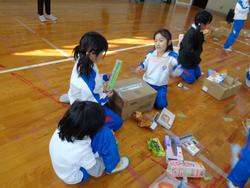 1年生幼稚園を招待してのお祭り