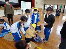 1年生幼稚園を招待してのお祭り