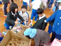 1年生幼稚園を招待してのお祭り
