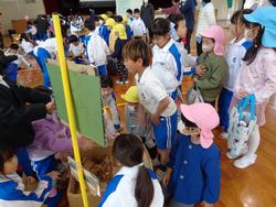 1年生幼稚園を招待してのお祭り