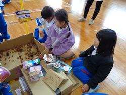 1年生幼稚園を招待してのお祭り