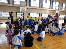 1年生幼稚園を招待してのお祭り