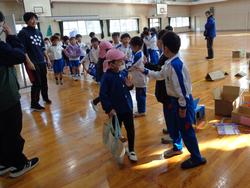 1年生幼稚園を招待してのお祭り