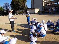 4年生体育の授業