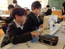 6年家庭科の授業