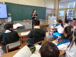 4年生国語の授業（研究授業）