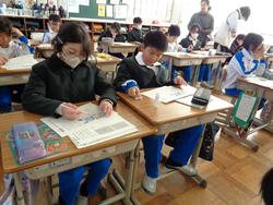 4年生国語の授業（研究授業）