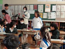 4年生国語の授業（研究授業）