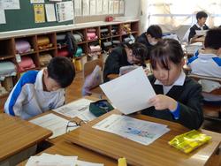 4年生研究授業の様子