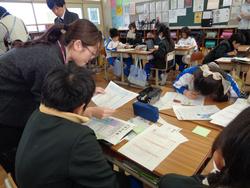 4年生研究授業の様子