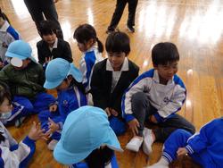 2年生おもちゃランドにご招待