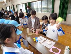 2年生おもちゃランドにご招待