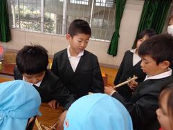 2年生おもちゃランドにご招待