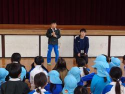 2年生おもちゃランドにご招待