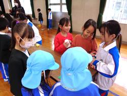 2年生おもちゃランドにご招待