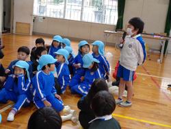 2年生おもちゃランドにご招待