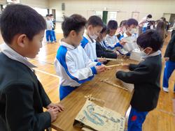 2年生のおもちゃランドに1年生をご招待