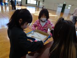 2年生のおもちゃランドに1年生をご招待