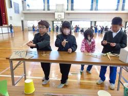 2年生のおもちゃランドに1年生をご招待