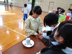 2年生のおもちゃランドに1年生をご招待