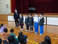 2年生のおもちゃランドに1年生をご招待