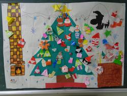 掲示委員会 12月の掲示物