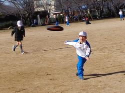 業間休みの外遊び