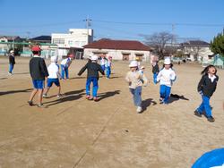 業間休みの外遊び