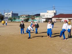 業間休みの外遊び