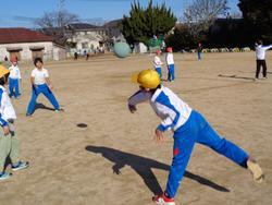 業間休みの外遊び