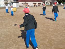 業間休みの外遊び