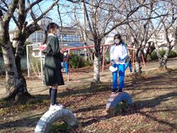 業間休みの外遊び