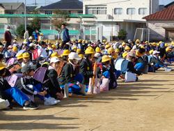 一斉下校の様子