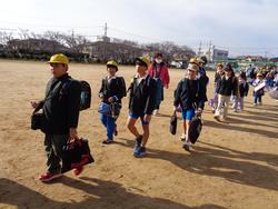 一斉下校の様子