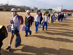 一斉下校の様子