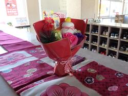 PTA本部役員さんによるお正月飾り