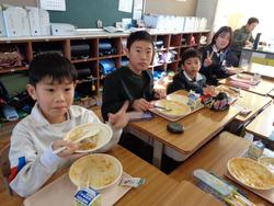 なかよし給食の様子