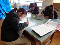 6年生図工の授業