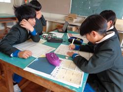 6年生図工の授業