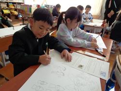 1年生図工の授業